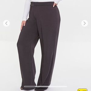 Forever21+ Plus Size Straight-Leg Pants in Size 0X in black